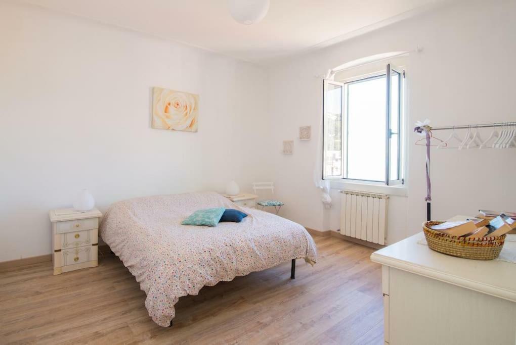 Ferienwohnung Amazing Sea View, Free Parking, Near To The Centre Triest Exterior foto