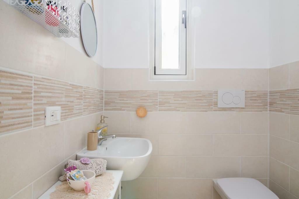 Ferienwohnung Amazing Sea View, Free Parking, Near To The Centre Triest Exterior foto